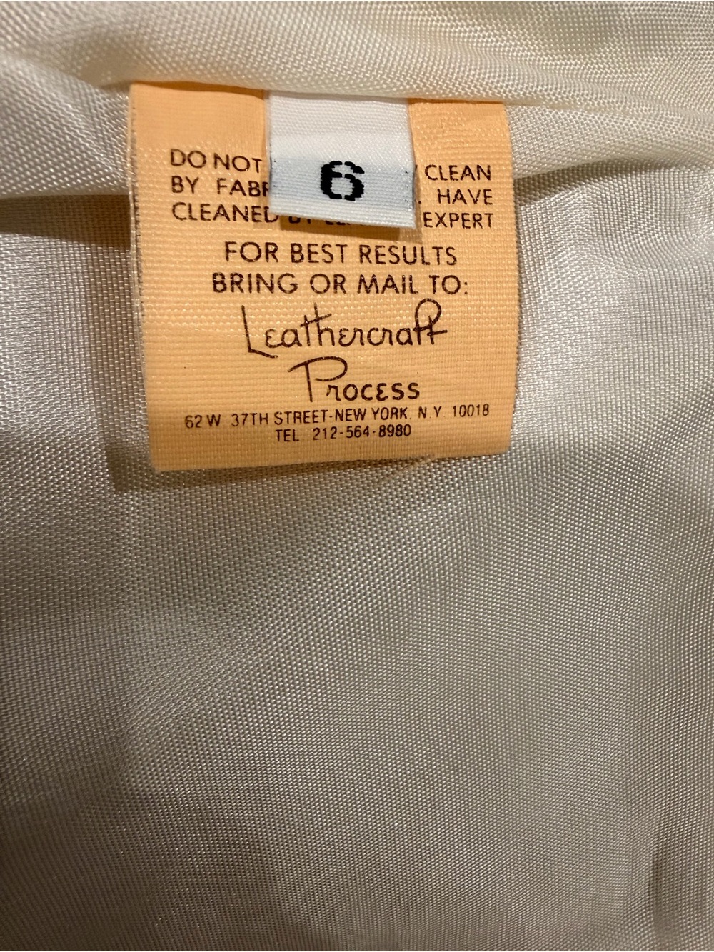 Vintage Vakko Cream Leather Pencil Skirt, Ruched Waist, Quiet Luxury. Old Money - Picture 17 of 17